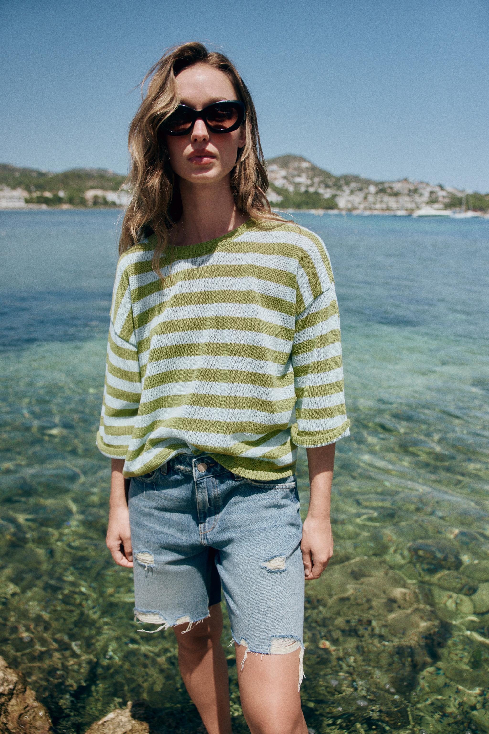 BERMUDA Z1975 EN JEAN DÉCHIRÉ